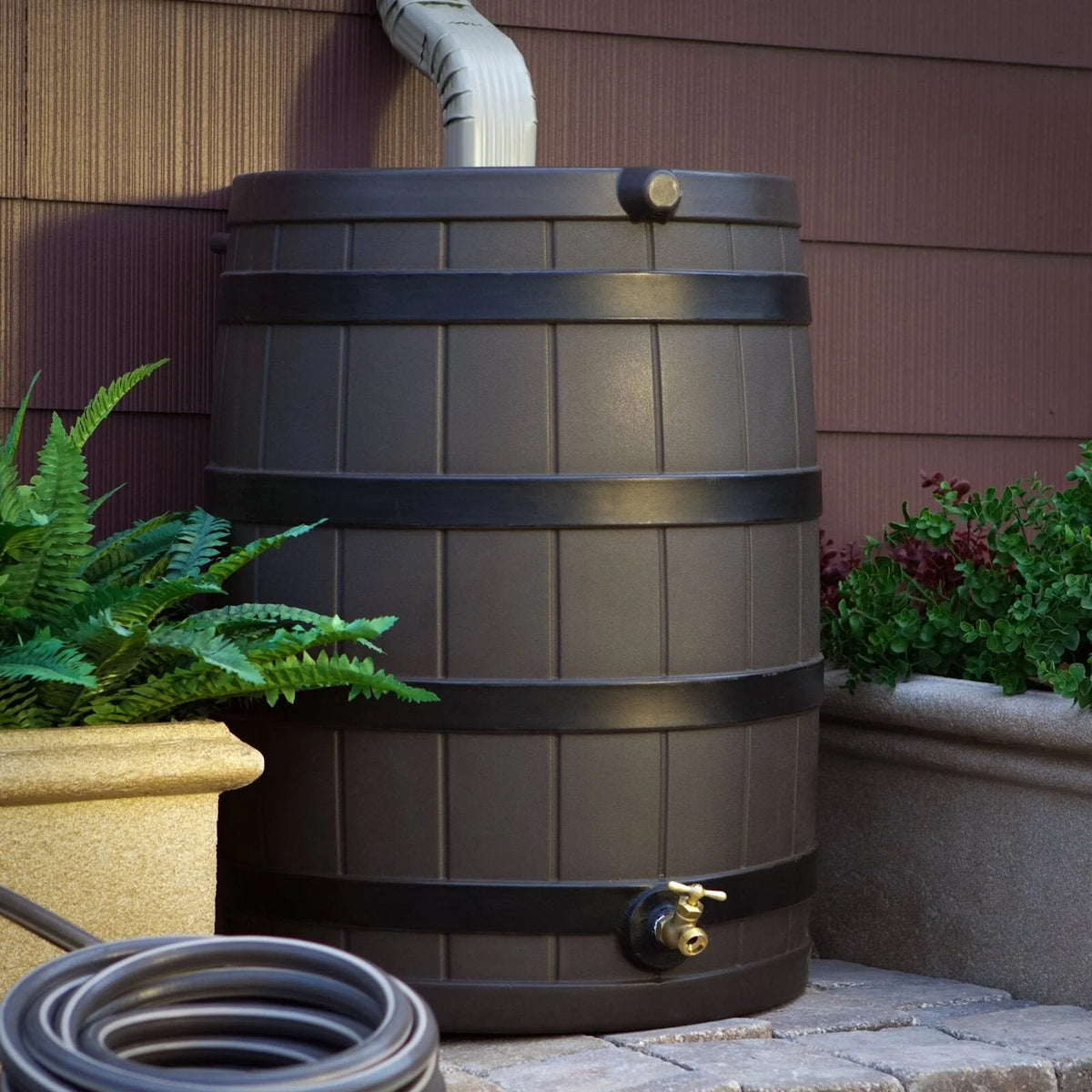 40 Gallon Rain Barrel with Darkened Ribs Oak