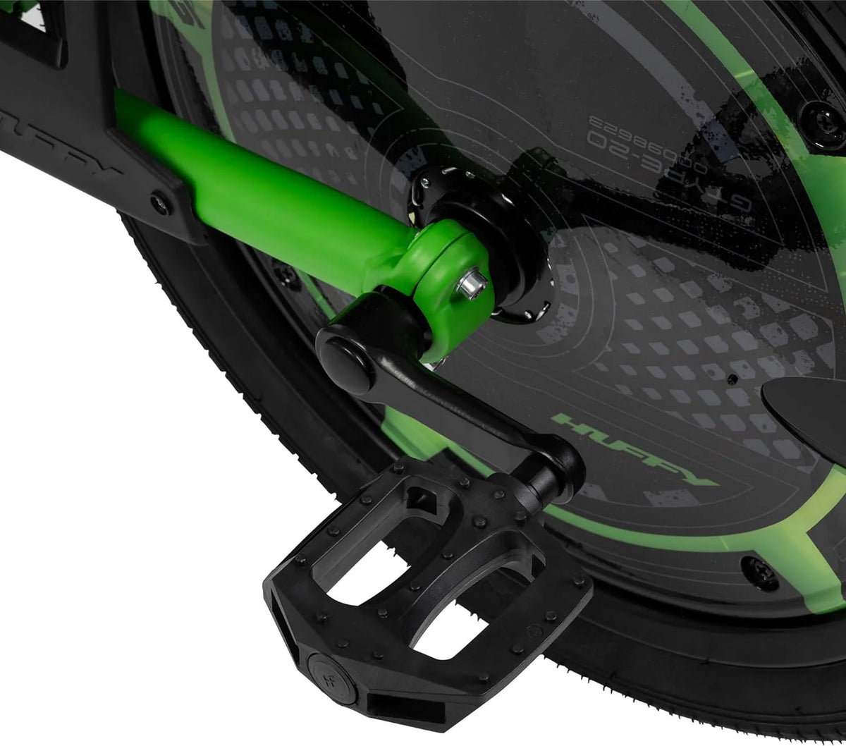 20-inch drift tricycle, with smooth lines and comfortable design, adjustable seat, sturdy steel frame, easy to operate, suitable for children over 8 years old, equipped with LED lighting and foot brakes, available in green and black colors.