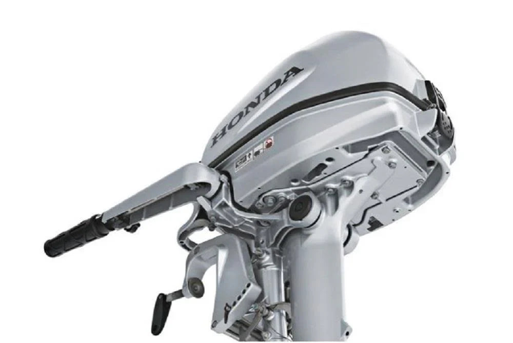 5 HP outboard motor with tiller, 20-inch shaft